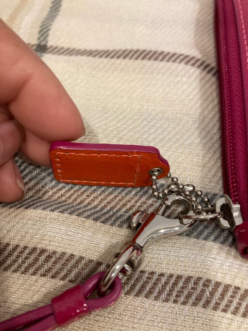 Coach Hot Pink Wristlet Signature Jacquard Wristlet Clutch - Picture 10 of 12